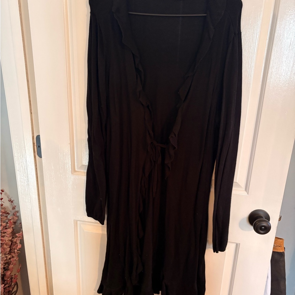 Daisy Fuentes Black Long Sleeve Cardigan